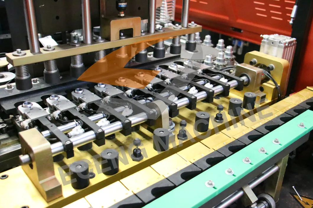 12000bph Small Water Oil Bottle Can High Speed Pet Bottle Blow Moulding Machine