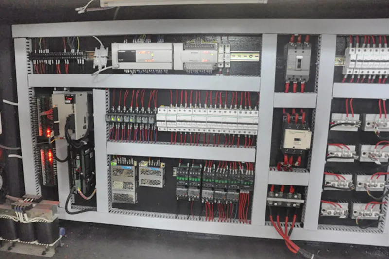 6000b/H 500ml Auto Blow Mold Bottle Machine