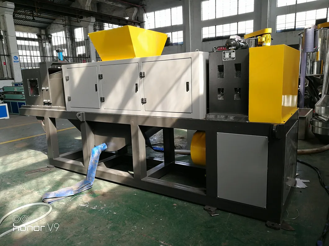 Dewatering Machine/Waste Film Squeezer with Advanced Technology