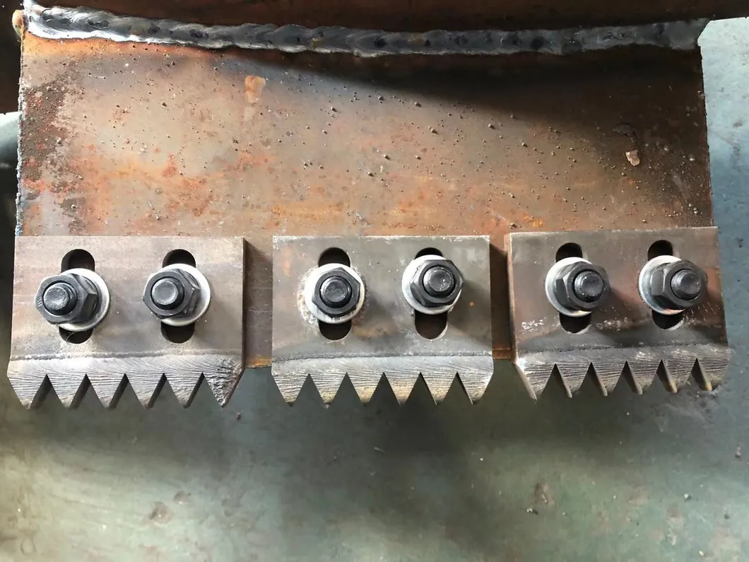 Efficiency Label Separator PET Bottle Label Remover Machine