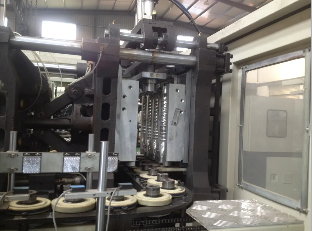 High Speed Blow Moulding Machine Js4000