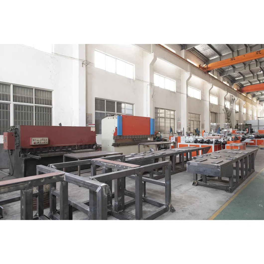 Painting Bucket Plastic Injection Molding Machine Hxm630 G/ Cycle Time 20-25s