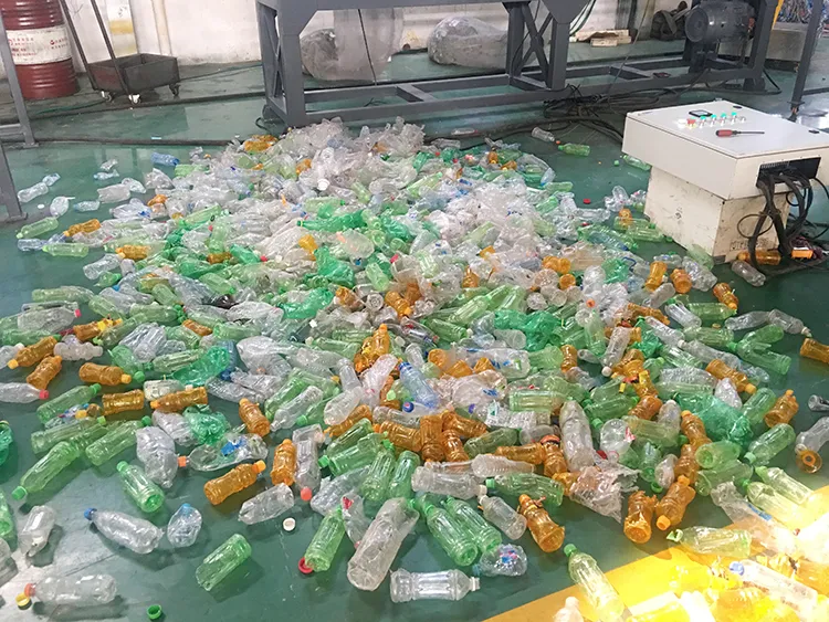 PET plastic bottle label removing / peeling / separating machine