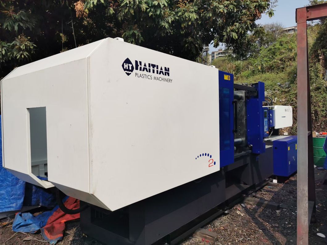 Plastic Molding Machine Haitian 380 Tons of Second-Hand Injection Molding Machine
