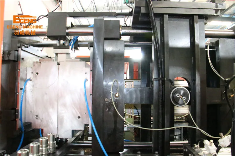 Q20L1 Pet Bottle Blow Moulding Machine Provide One Year Warranty with Spare Parts Free