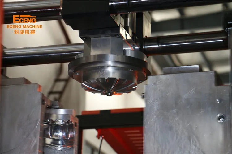 Q20L1 Pet Bottle Blow Moulding Machine Widely Used in Production of Carbonic Acid Beverage