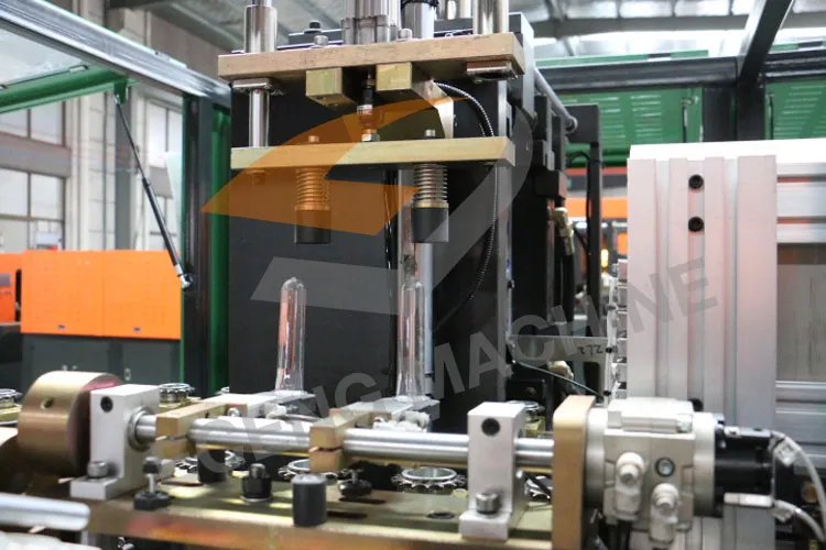 Small Business 2 Cavity Automatic Bottle Blow Moulding Machine/ Pet Plastic Bottle Making Blowing Machine