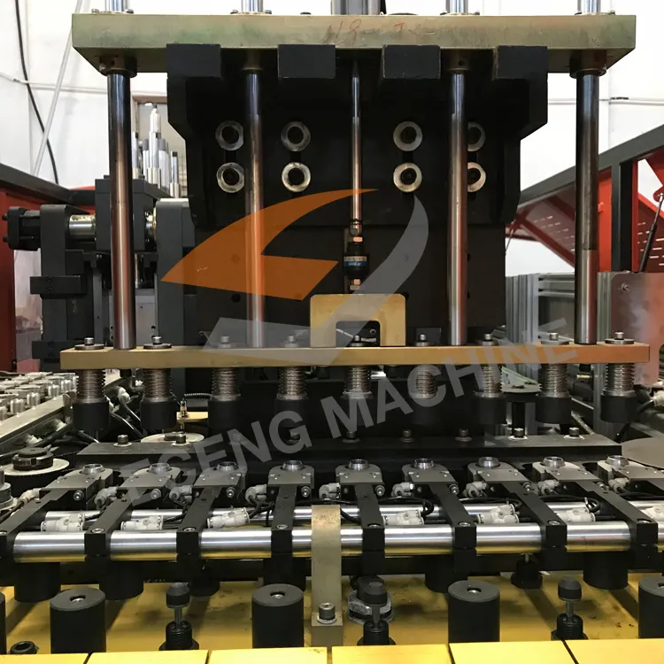 Small Tank Manufacturing 12000bph Pet Blow Moulding Machine