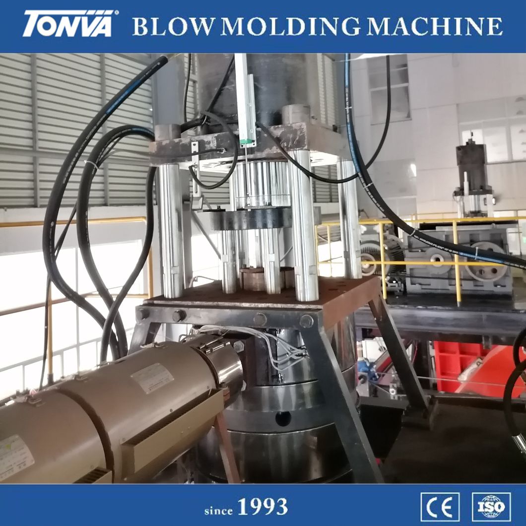 Tonva Tva-160L Float Blow Molding Machine Making
