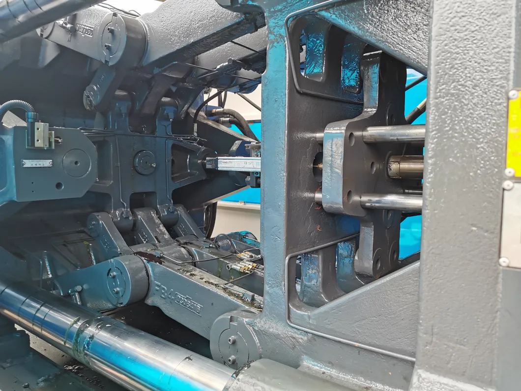 Used for Plastic Molding Machinery Haitian Ma320 Tons of Old Injection Molding Machine