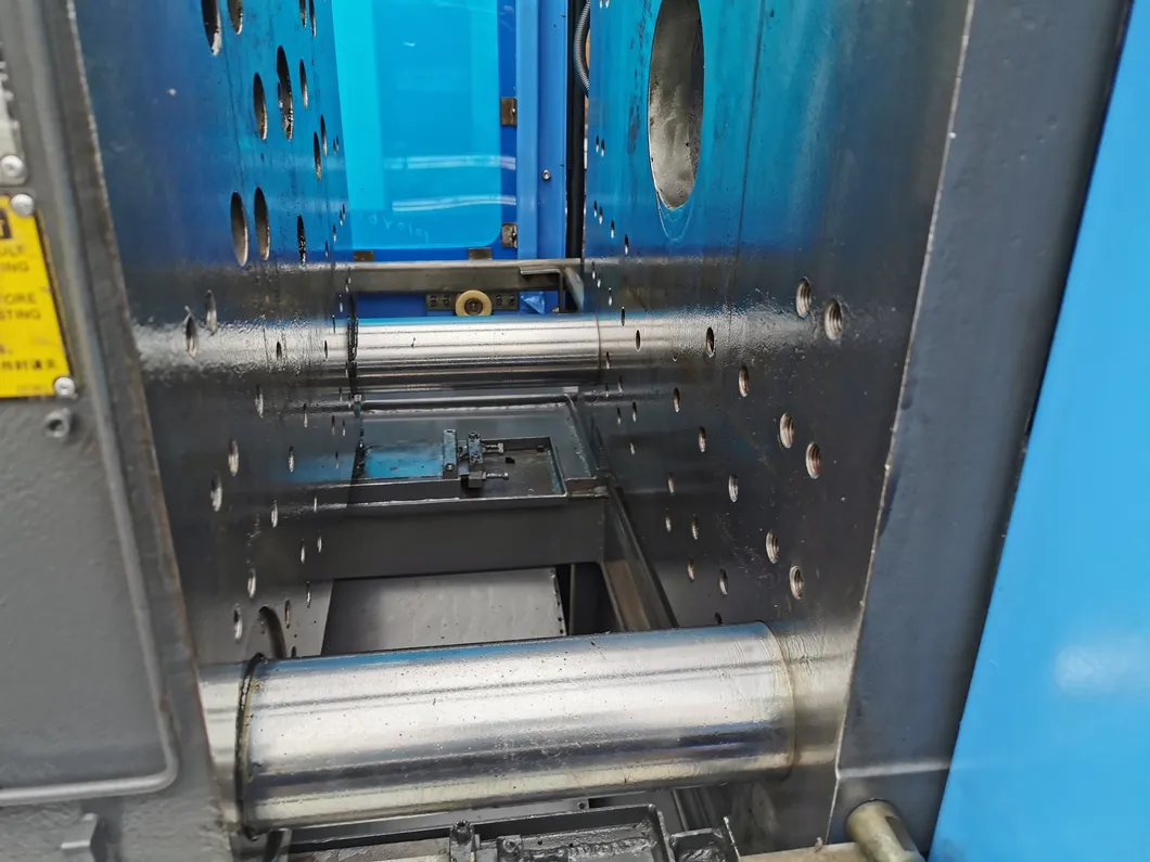 Used for Plastic Molding Machinery Haitian Ma320 Tons of Old Injection Molding Machine