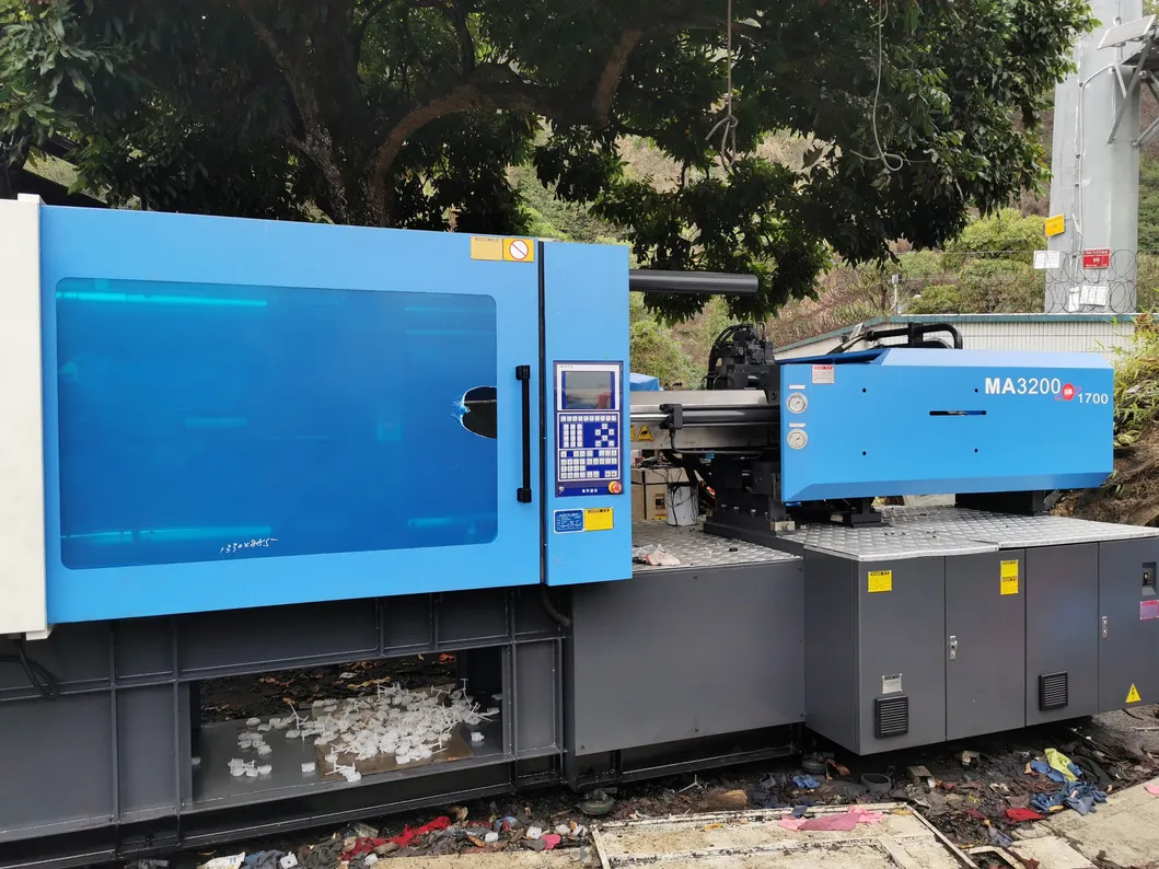 Used for Plastic Molding Machinery Haitian Ma320 Tons of Old Injection Molding Machine