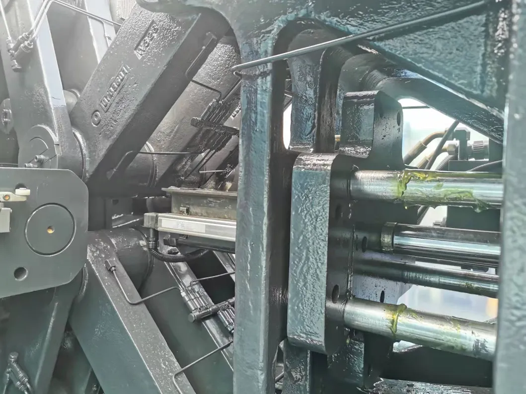 Used for Plastic Molding Machinery Haitian Ma380 Tons of Old Injection Molding Machine