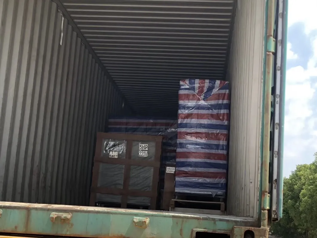 Water Bottles/Oil Bottles/Semiautomatic Blow/Blowing Mould/Molding Machine/Plastic Machinery/Plastic Machine/Water Machine with CE