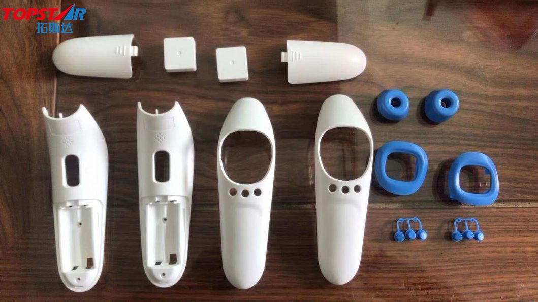 World Leading Brand Good Configuration Elite Imm Injection Molding Machine